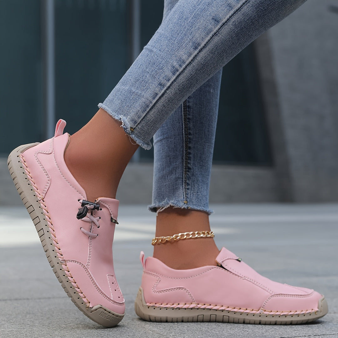 Lina – Comfort, Stability & Effortless Putting On for Every Day