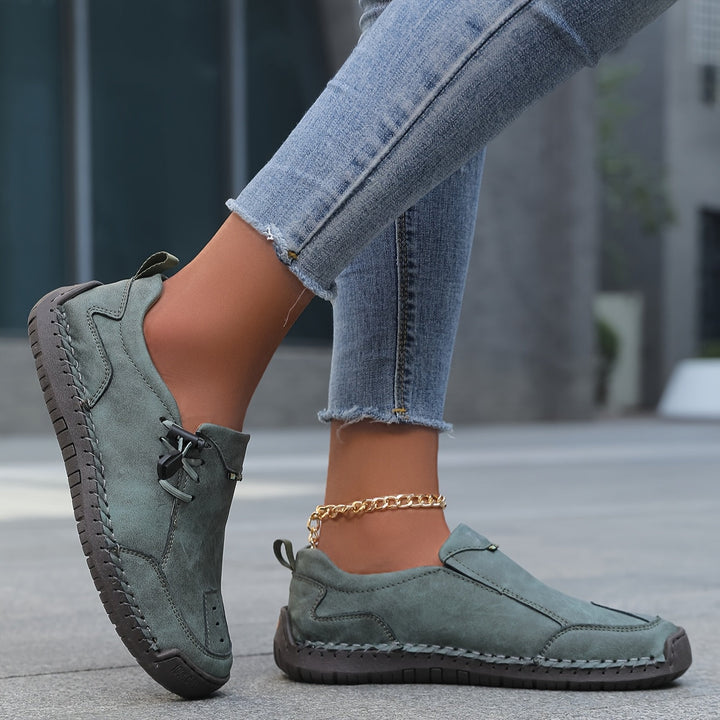 Lina – Comfort, Stability & Effortless Putting On for Every Day
