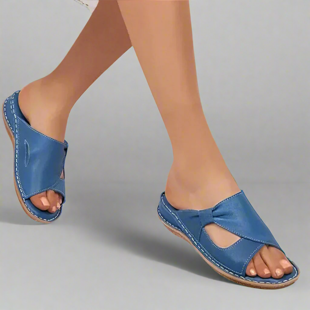CASUAL SLIDE SANDALS