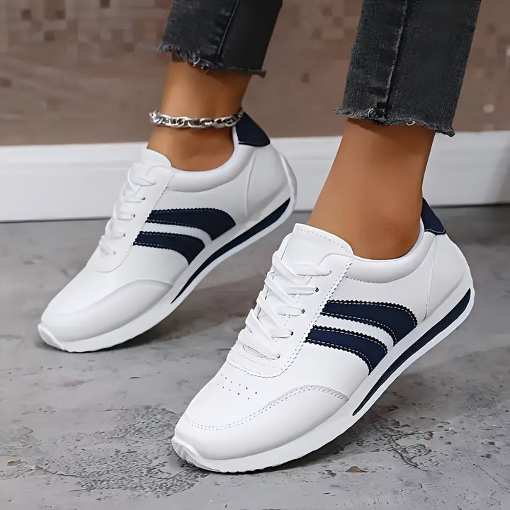 Amber - Lightweight Sneakers