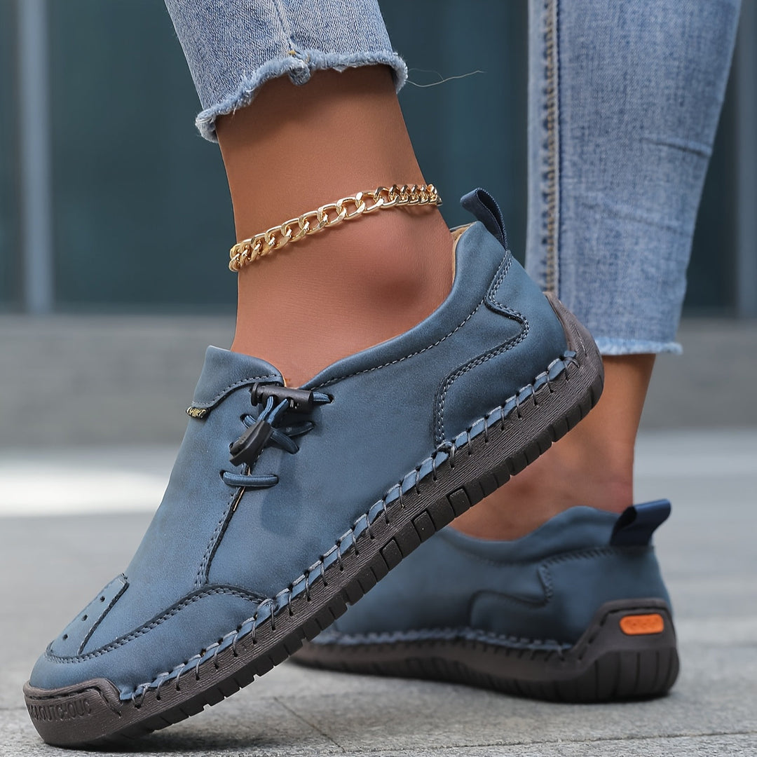 Lina – Comfort, Stability & Effortless Putting On for Every Day