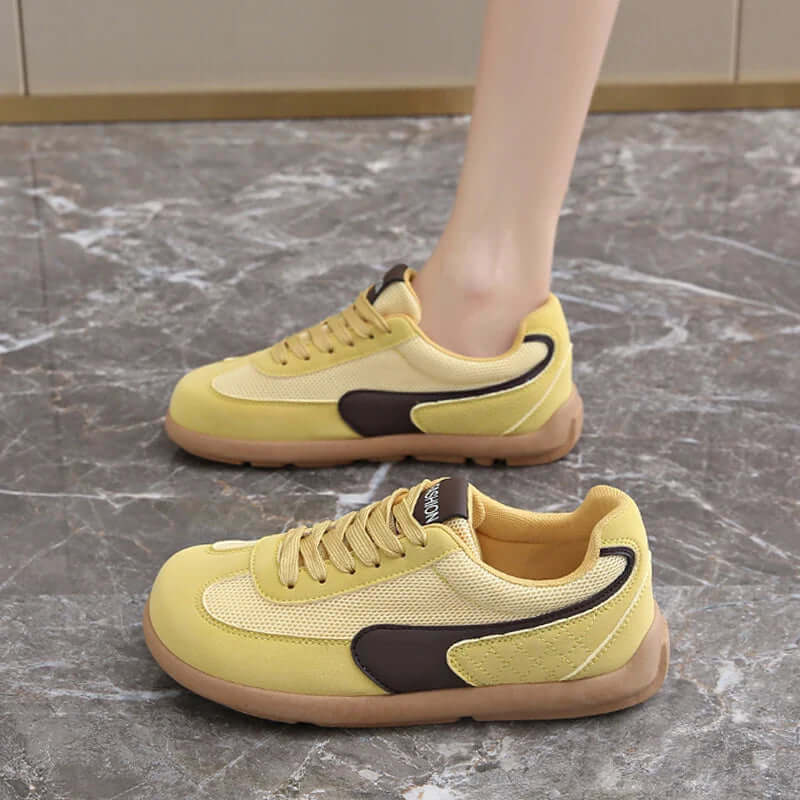 Sarah - Shoes with Wide Toe Box