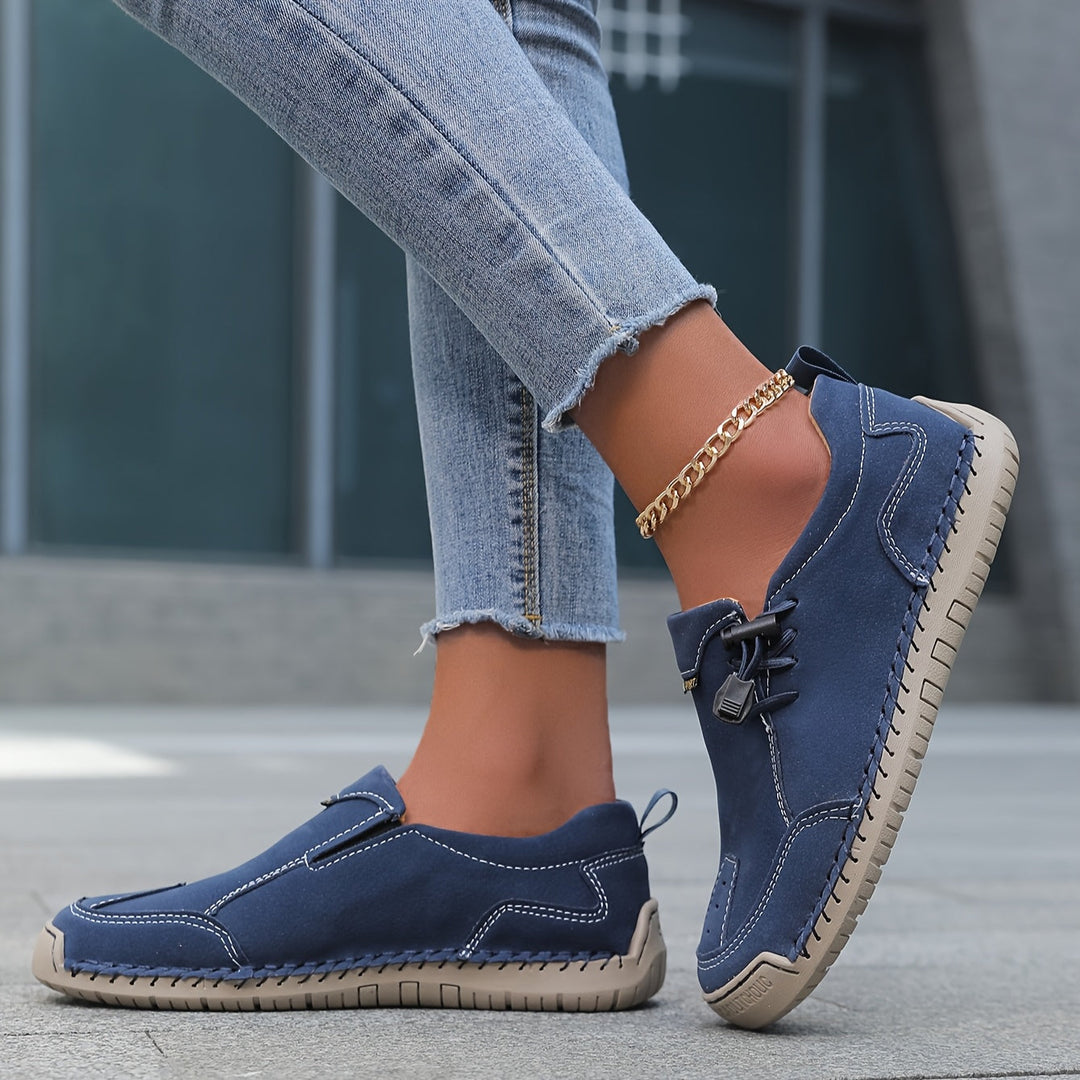 Lina – Comfort, Stability & Effortless Putting On for Every Day