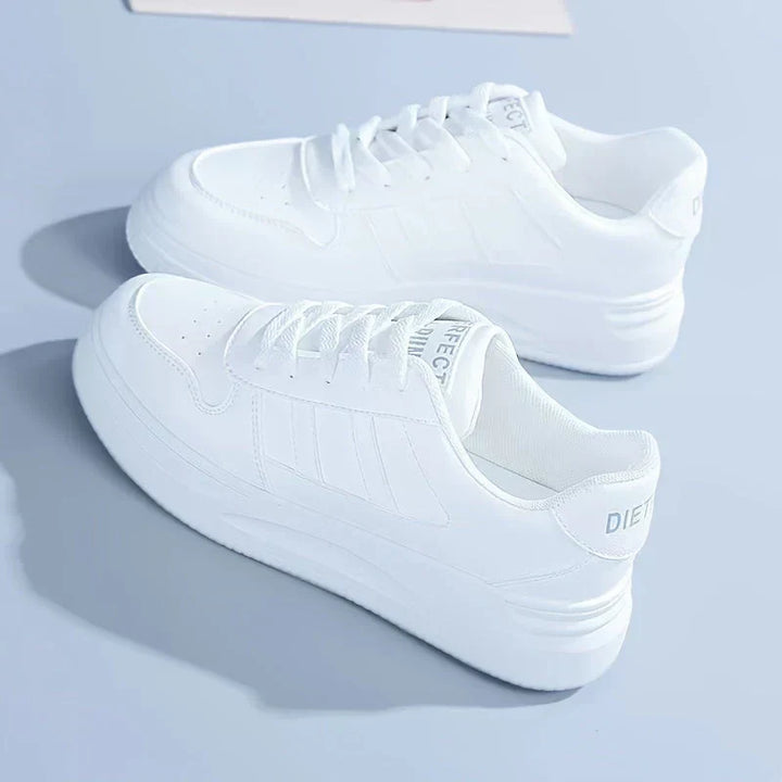 Lisa - Flat Shoes