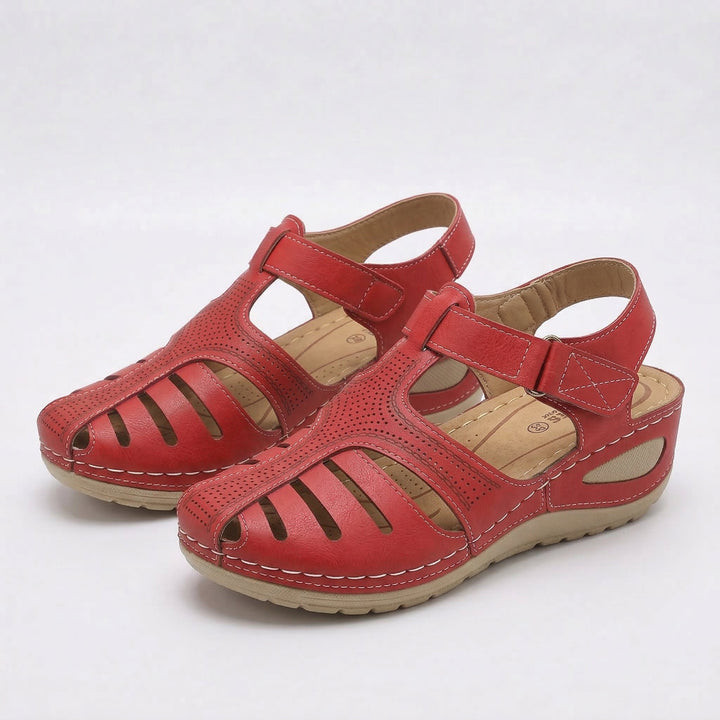 Leni – Comfort Sandals with Gentle Elevation